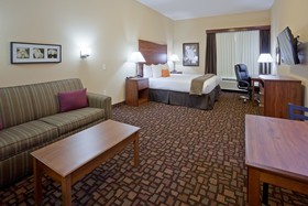 Grand Forks Lodge And Suites