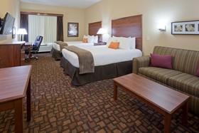 Grand Forks Lodge And Suites