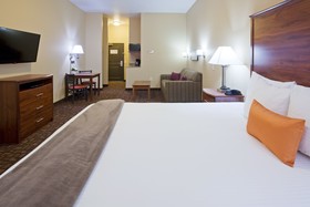 Grand Forks Lodge And Suites