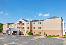 AmeriVu Inn & Suites - Grand Forks