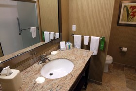 Hampton Inn And Suites Grand Forks