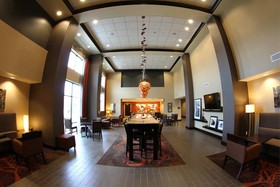 Hampton Inn And Suites Grand Forks