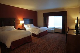 Hampton Inn And Suites Grand Forks