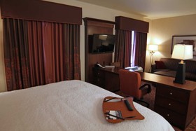 Hampton Inn And Suites Grand Forks
