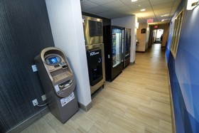 Holiday Inn Express & Suites Grand Forks
