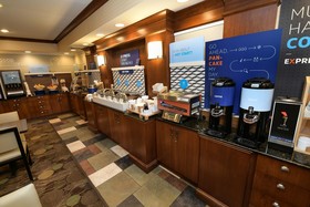 Holiday Inn Express & Suites Grand Forks