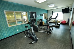 Holiday Inn Express & Suites Grand Forks