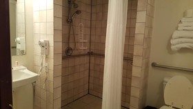 Knights Inn And Suites Grand Forks