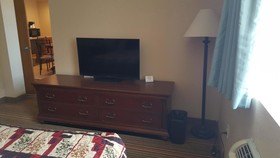 Knights Inn And Suites Grand Forks