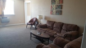 Knights Inn And Suites Grand Forks