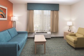 La Quinta Inn & Suites by Wyndham Grand Forks