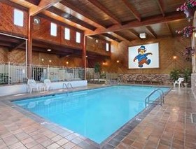 Travelodge by Wyndham Grand Forks