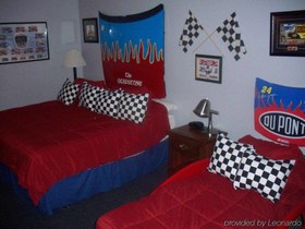 Gladstone Inn and Suites