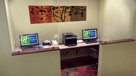 Holiday Inn Express Jamestown