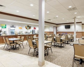 Baymont by Wyndham Jamestown Conference Center & Water Park