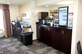 Cobblestone Inn & Suites in Langdon