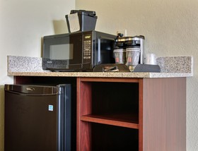 Cobblestone Inn & Suites - Linton