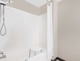 Super 8 by Wyndham Lisbon