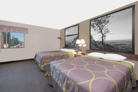 Super 8 by Wyndham Lisbon