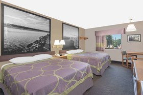 Super 8 by Wyndham Lisbon