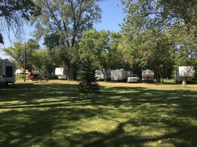 Colonial Motel And RV Park
