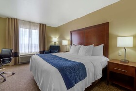 Comfort Inn & Suites Mandan - Bismarck