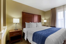 Comfort Inn & Suites Mandan - Bismarck