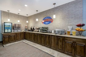 Baymont by Wyndham Minot