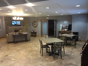 Baymont by Wyndham Minot