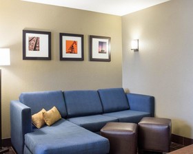Comfort Suites Minot