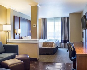 Comfort Suites Minot
