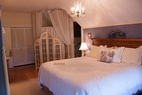 Dakotah Rose Bed & Breakfast