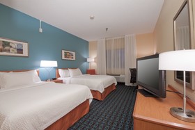 AmericInn by Wyndham Minot