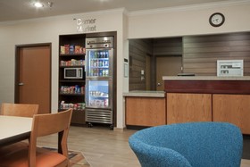 AmericInn by Wyndham Minot