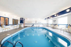 AmericInn by Wyndham Minot