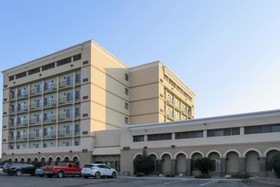 Clarion Hotel Convention Center