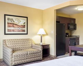 Mainstay Suites Minot