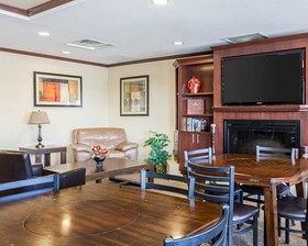 Mainstay Suites Minot