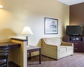 Mainstay Suites Minot