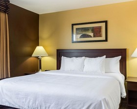 Mainstay Suites Minot