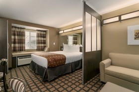 Microtel Inn & Suites by Wyndham Minot