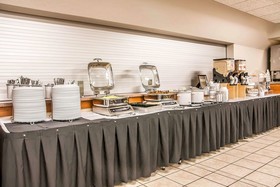 Sleep Inn & Suites