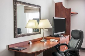 Sleep Inn & Suites