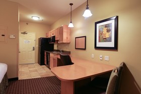 Hawthorn Extended Stay by Wyndham Minot