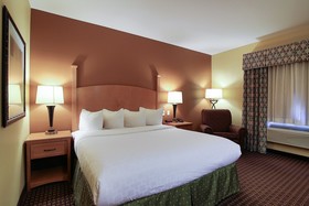 Hawthorn Extended Stay by Wyndham Minot