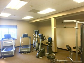 Hawthorn Extended Stay by Wyndham Minot