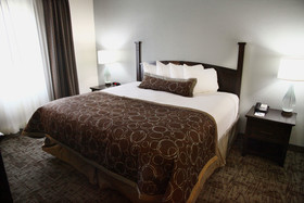 Staybridge Suites Minot