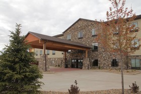 Little Missouri Inn & Suites New Town