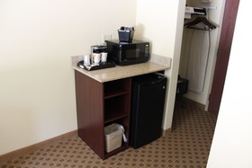 Cobblestone Inn & Suites Rugby