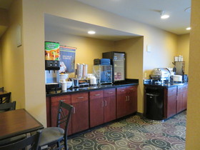 Cobblestone Inn & Suites Rugby